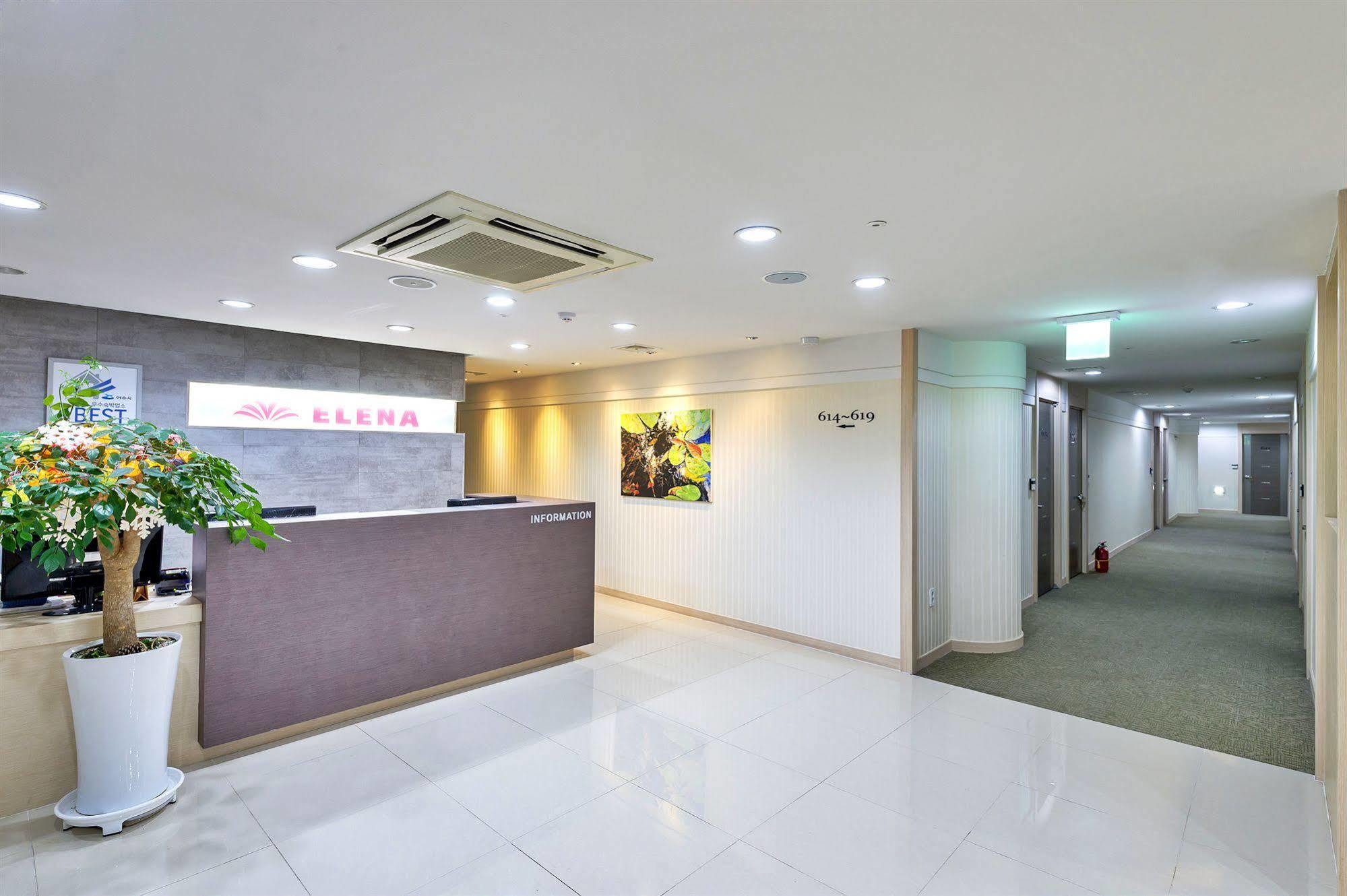 Elena Business Hotel Yeosu Extérieur photo